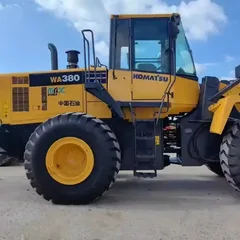 Komatsu WA380 Medium-Sized Wheel Loader
