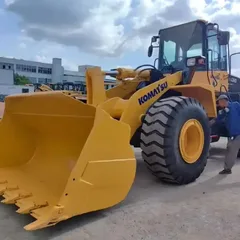 Komatsu WA380 Medium-Sized Wheel Loader