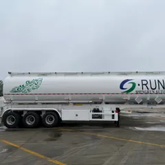 Shengrun export-type aluminum alloy liquid tank semi-trailer