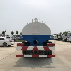 Small Chinese Manufacturer's High-quality Customizable Fecal Suction Truck  Manual Transmission Diesel Euro 3 Emission