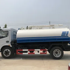 Small Chinese Manufacturer's High-quality Customizable Fecal Suction Truck  Manual Transmission Diesel Euro 3 Emission