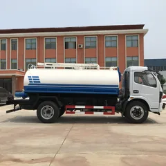 Small Chinese Manufacturer's High-quality Customizable Fecal Suction Truck  Manual Transmission Diesel Euro 3 Emission