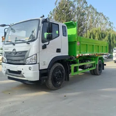 全新12立方福田柴油环卫垃圾车，手动变速箱，4×2驱动，国四排放标准，用于垃圾转运与运输。