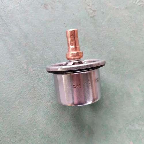 D65 推土机节温器 6745-61-1111