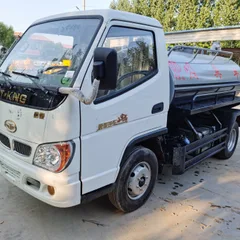 New High-quality Euro 3 Emission Manual Transmission Diesel  Vacuum Septic Truck 4x2 Low-power Vacuum Truck