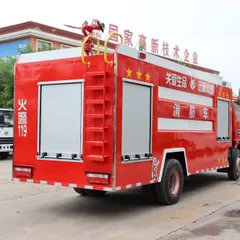 全新东风 4×2 柴油泵浦消防车，配备高压喷射，续航长久，高效适用于市政、工业消防救援