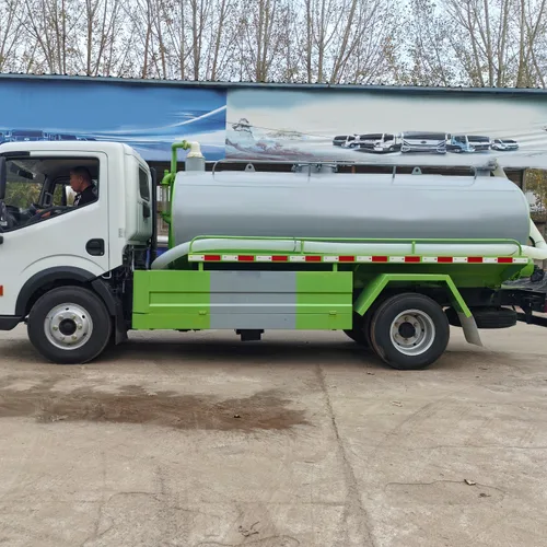 Factory Direct Customizable Dongfeng 5m Manual Diesel Fecal Suction Truck for Sewage and Waste Transport