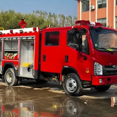 福田 H2 洒水消防车 —— 全新 4×2 柴油驱动，罐体容积 3001-5000 升，多功能街道救援作业车