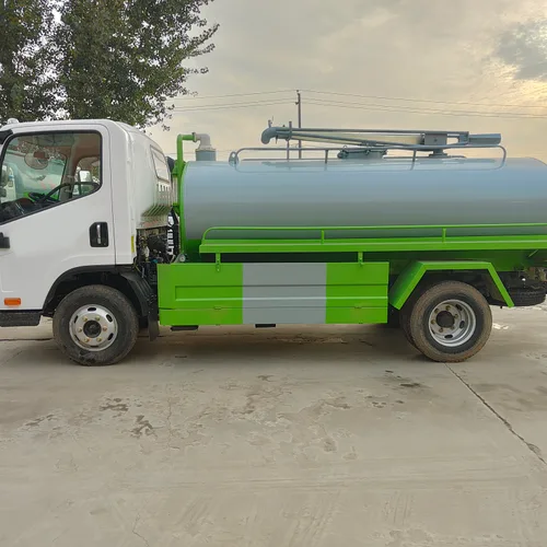 Factory Direct Customizable Jaw 5m Manual Diesel Fecal Suction Truck for Sewage and Waste Transport-High Power