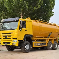 Sinotruk Howo 371 6x4 Used Sewage Suction Truck-High-Power Diesel Manual Transmission Euro 5 25-30T GVW for Wastewater