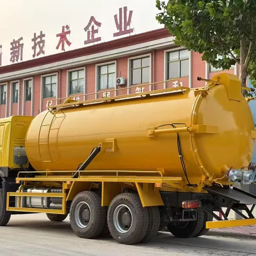 Sinotruk Howo 371 6x4 Used Sewage Suction Truck-High-Power Diesel Manual Transmission Euro 5 25-30T GVW for Wastewater