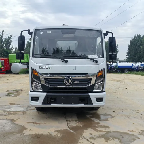Dongfeng Sewage Cleaning and Suction Truck, Sewer Dredging Vehicle, 4x2 Drive, Diesel Manual Transmission Truck