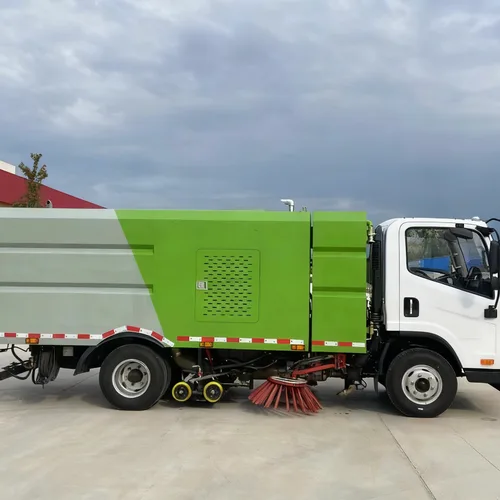 High-quality Factory Price High Pressure Customized 5CBM Faw Engine Dust Vacuum Road Clean Street Sweeper Truck