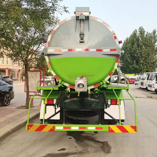 Diesel Fuel Manual Euro 6 Emission Multi-Functional Self-Priming Self-Draining Sewage Suction Truck for Cleaning Sewer Pipes