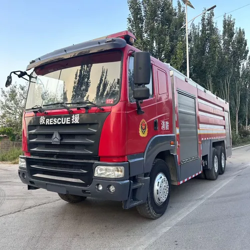 JP16 High Spray Foam Fire Truck 12m³ Tank 310HP HOWO Chassis For Sale