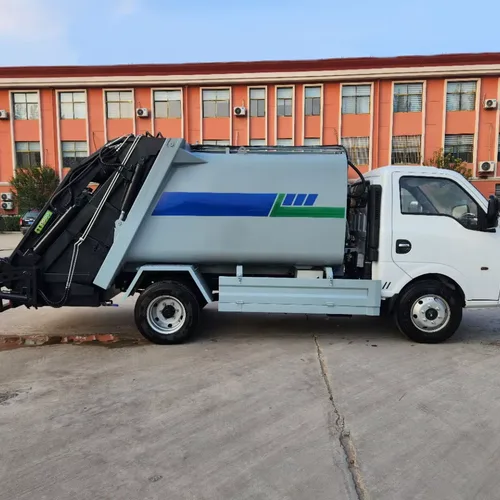 Dongfeng Tuyi 4x2 Mini Garbage Compactor Truck Integrated Garbage Collection Compression Manual Transmission Diesel Engine Pump