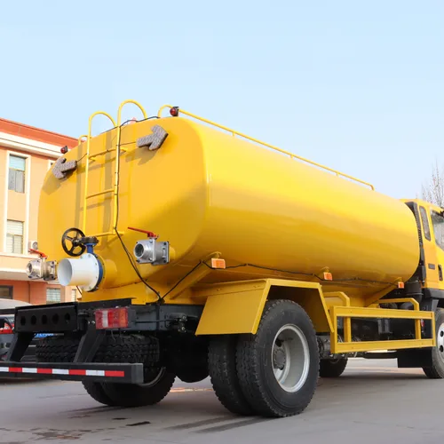 Customizable Cheap HOWO 5000L/8000L Euro 5 4X2 Diesel Water Truck Tanker Shandong Mobile Water Transport