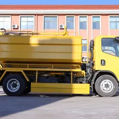FAW Jiefang Manual Diesel 4+2 Combination High-Pressure Jetting and Vacuum Suction Sewer Cleaning Truck