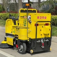 Multi-Purpose Road Cleaning Sweeper Vehicle High Efficiency Street Washing Machine