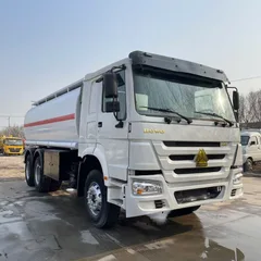 Howo 20 Cubic Meter Fuel Dispenser Truck for Oil Transport