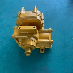 D85 拉式推土机液压油箱 BUFFLE 154-60-52160