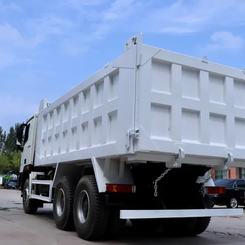 可定制全新福田欧曼6x4柴油国四重型自卸车，右舵，配备发动机后置摄像头及法士特变速箱
