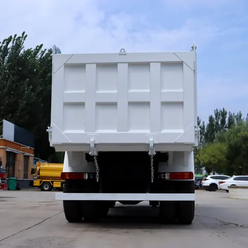 可定制全新福田欧曼6x4柴油国四重型自卸车，右舵，配备发动机后置摄像头及法士特变速箱