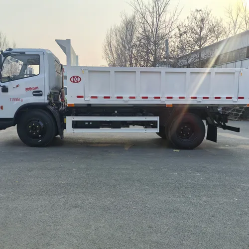 New Dongfeng 4x2 Diesel Dump Truck with Manual Gearbox EURO 5 Emission for Recycling & Waste Transport
