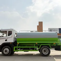 东风华神 T5 4×2 柴油洒水车 12 立方米 高压水炮 喷洒宽度 15-30 米 欧五排放标准 消防功能