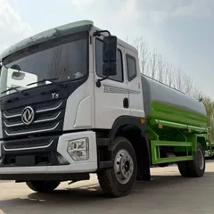 东风华神 T5 4×2 柴油洒水车 12 立方米 高压水炮 喷洒宽度 15-30 米 欧五排放标准 消防功能