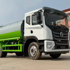 东风华神 T5 4×2 柴油洒水车 12 立方米 高压水炮 喷洒宽度 15-30 米 欧五排放标准 消防功能