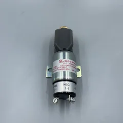 Source factory 600-815-7550 valve is suitable for Komatsu HD405-8 mining truck dump truck parts