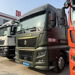 Sinotruk HOWO 6x4 Tractor Truck 440HP ZZ4256 | Heavy Duty Haulage for Construction & Logistics