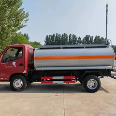 Sinotruk Mobile Diesel Fuel Tank Truck, Small and Large Oil Tank Transport Vehicles