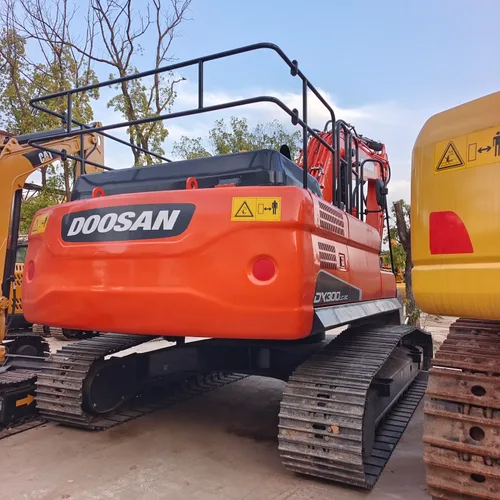 EXCAVADORA USADA DOOSAN DX300LC-9