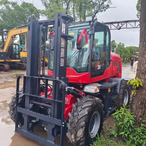Rough-terrain forklift  FD35 100% NEW