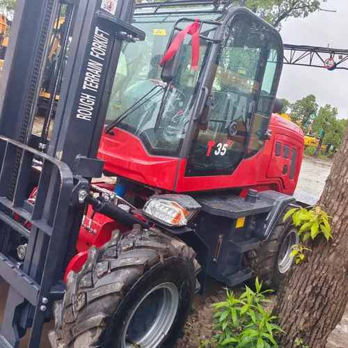 Rough-terrain forklift  FD35 100% NEW