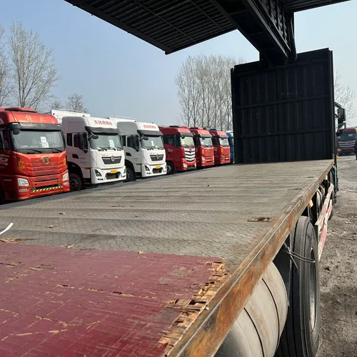 9.6 米前四后四飞翼厢式货车 320 马力手动挡 国六 原车液缓 配置齐全
