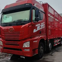 9.6m 8×4 Pig Cage Truck, 460HP 12-Speed Automatic Transmission, Full Configuration