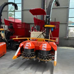 Self-Propelled Silage Harvester, Field Harvesting & Chopping & Blowing Integrated Machine