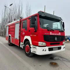 新款重汽豪沃泡沫消防车