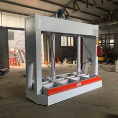 Prensa en frío para carpintería LY-50 para laminado de paneles y puertas de muebles.