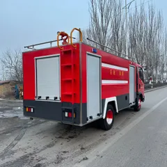 Large Fire Engine, Fire Rescue Vehicle, Medium-sized Fire Fighting Water Tank Truck
