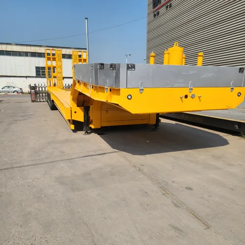 Low-bed semi-trailer