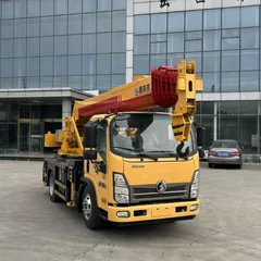 Xinguo Heavy Industry 8 Ton Truck Crane with 7-section Boom 28m Lifting Height