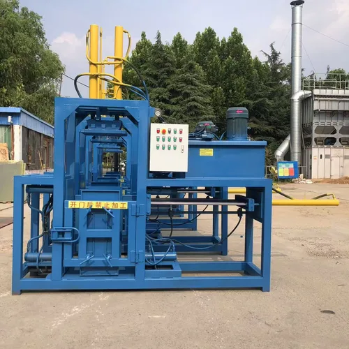 Box sealing and packaging machine.