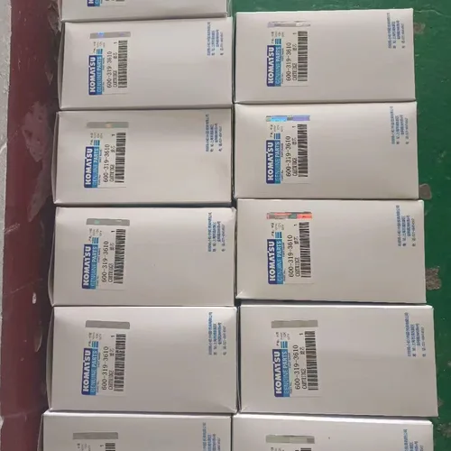 小松 PC200 柴油滤芯 600-319-3610 原厂品质油水分离滤清器