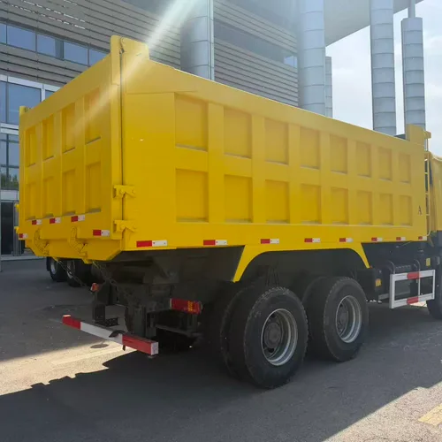 SINOTRUK HOWO 6x4 Dump Truck 371HP Tipper Truck for Export