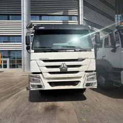Brand New HOWO 6x4 Oil Tanker for Diesel/Gasoline Transportation