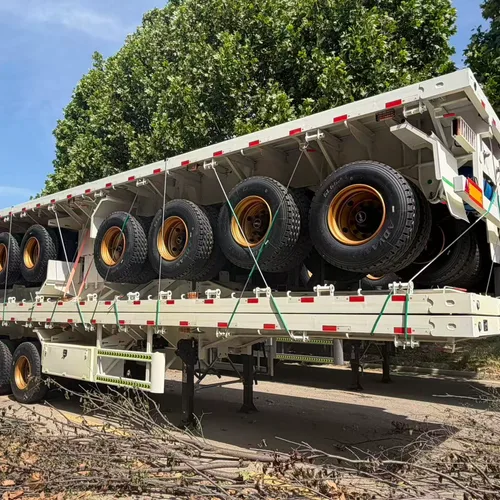 Tri-Axle Flatbed Semi-Trailer 12.5m for Heavy Haulage